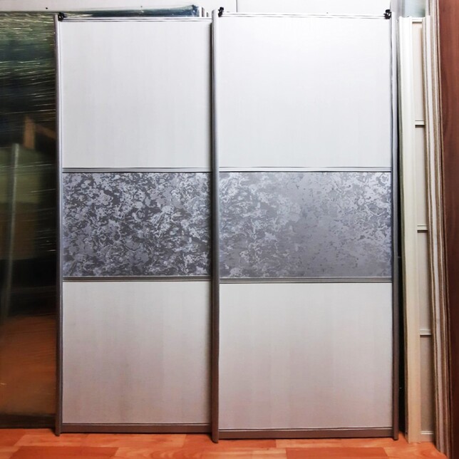 Двери-купе (хром) c ЛДСП и МДФ