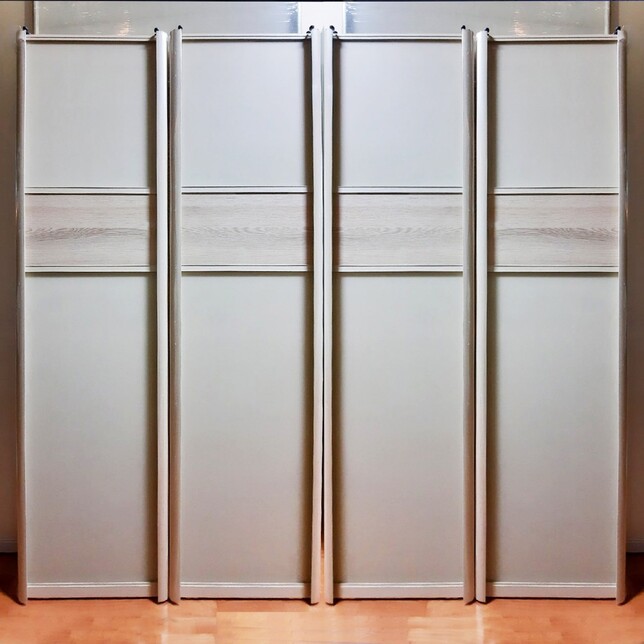 Двери-купе (лиственница белая) монолак